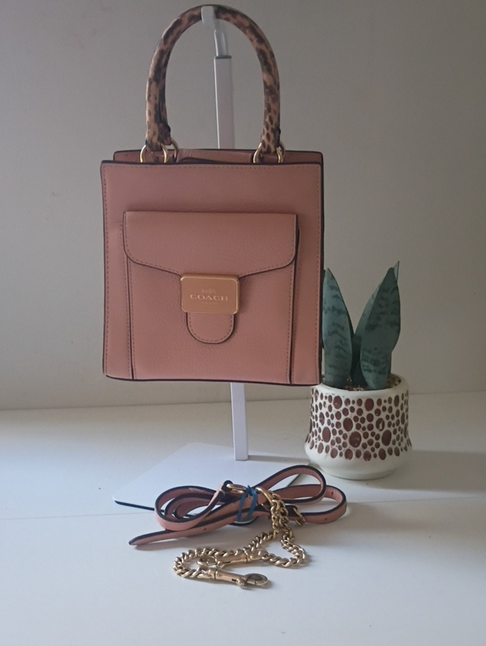Coach Mini Pepper Crossbody purse Dusty Pink Leather Top-Handle Satchel C6779